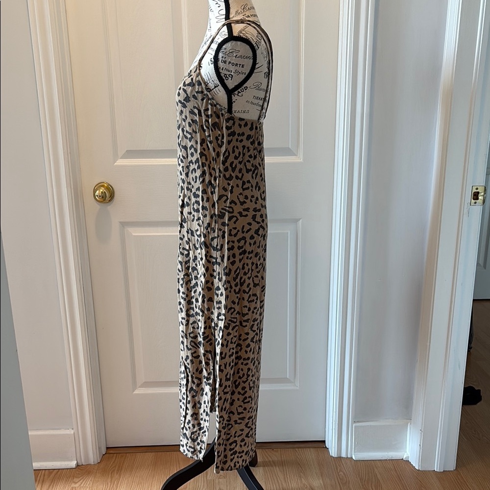 Aerie Leopard Print Maxi Dress - Picture 2 of 6